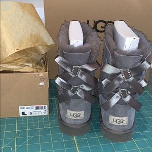 Brand new UGG Bailey bow boots